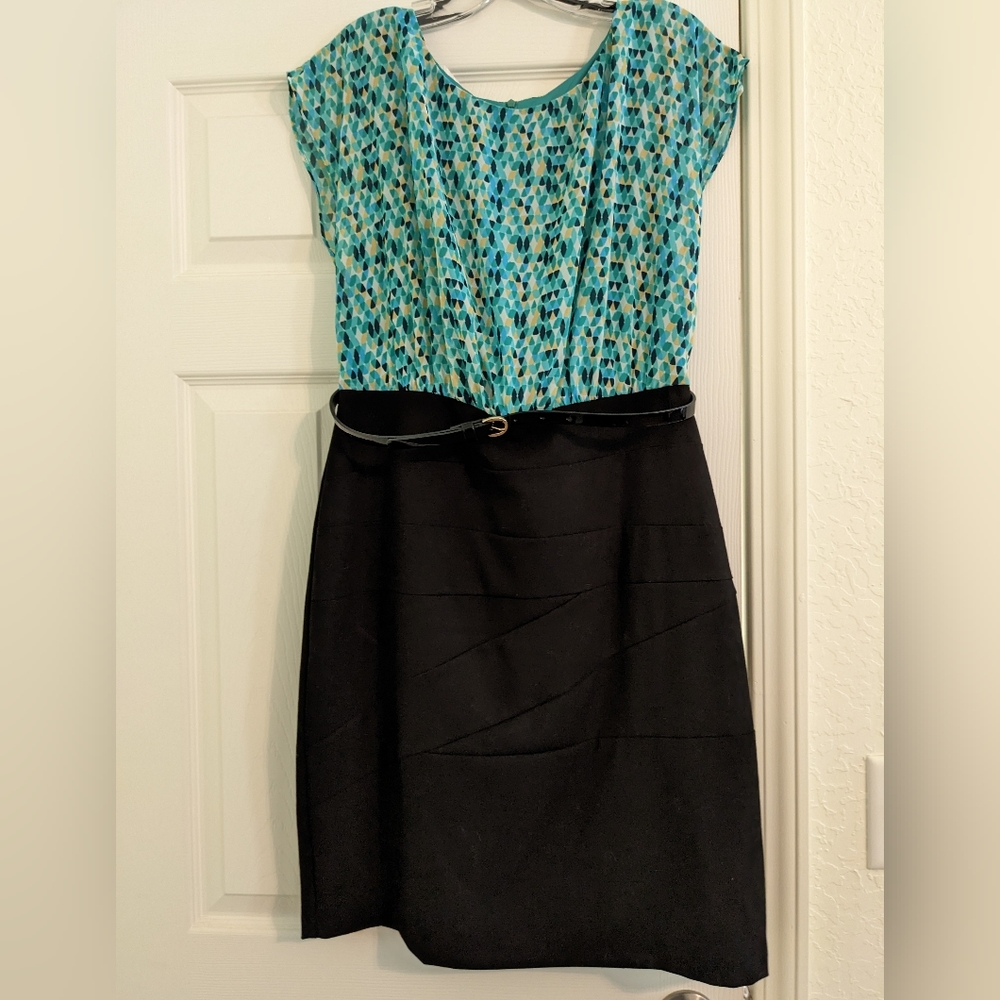 Aly, Aqua and black dress,  dressy for meeting or going out to eat on date 🌹